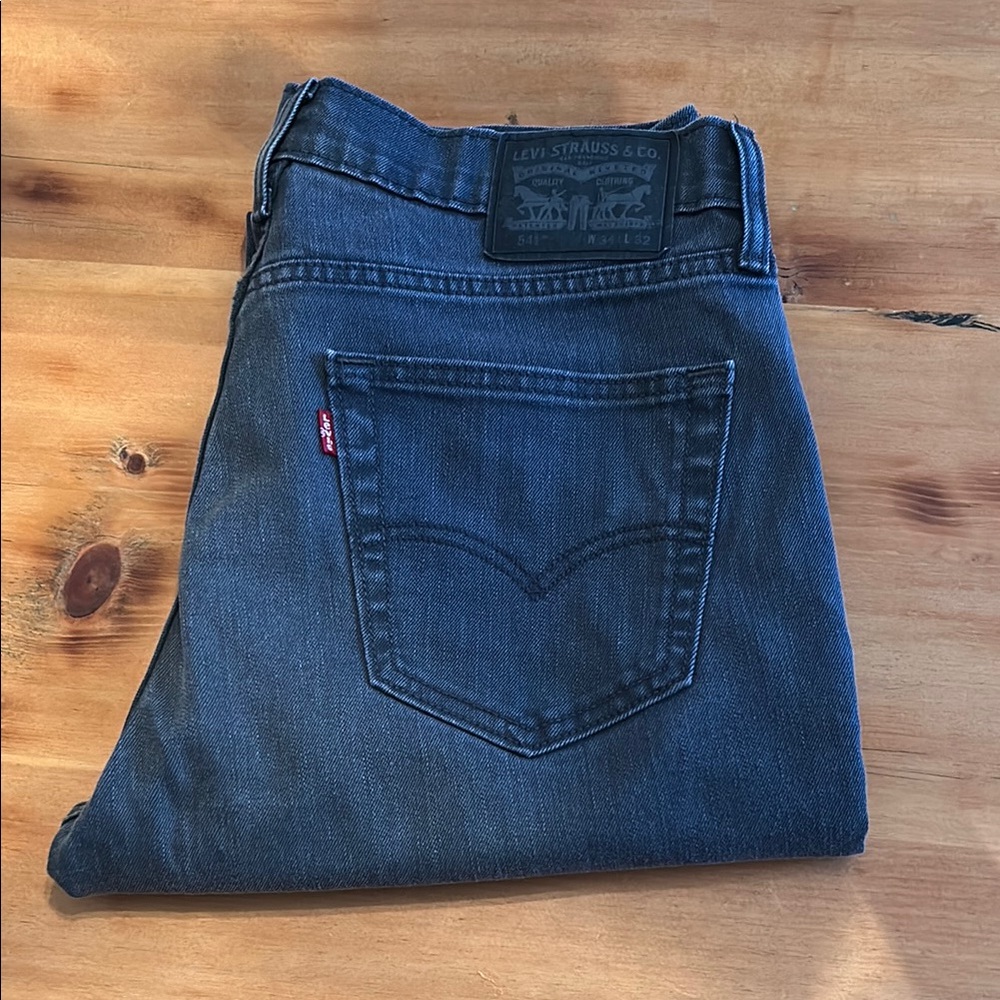 541 Levi's Gray Athletic Straight Jeans